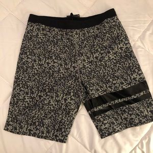 FL2 Men’s Voyage Tech Workout Shorts by Fabletics
